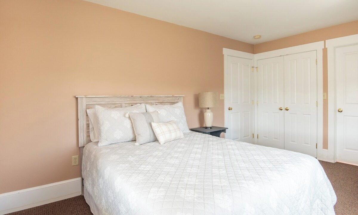 Photo of Bedroom in New Providence