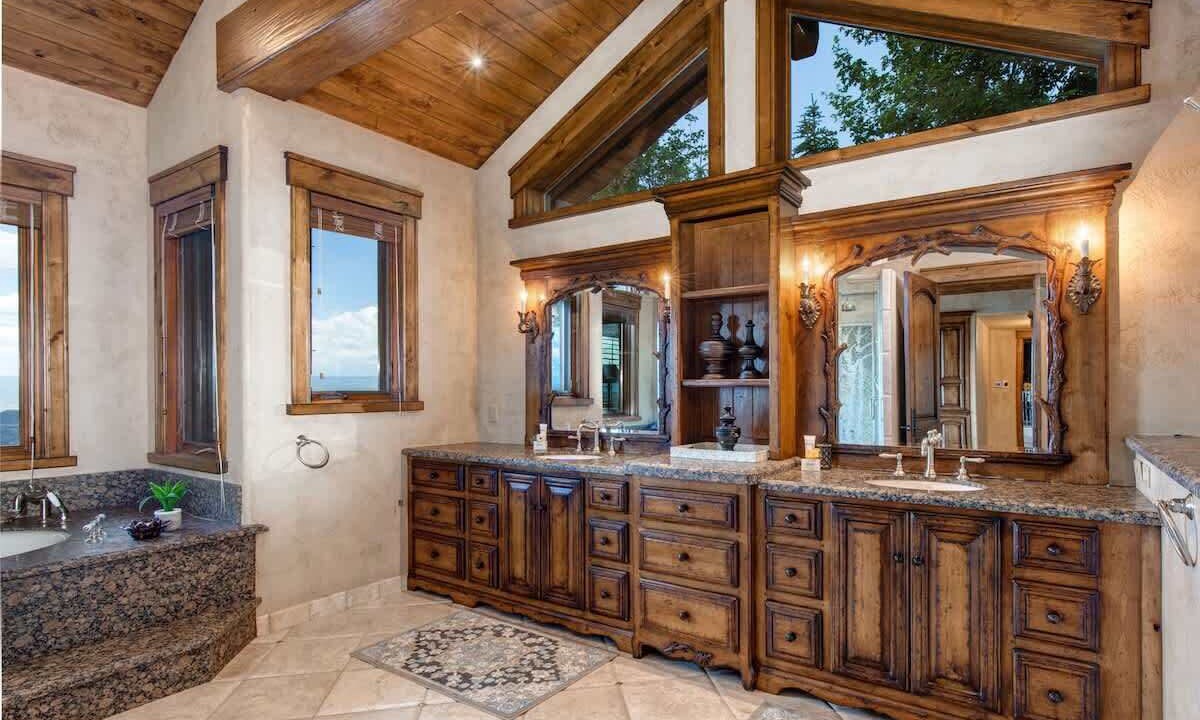 Photo of Bathroom in Deer Valley