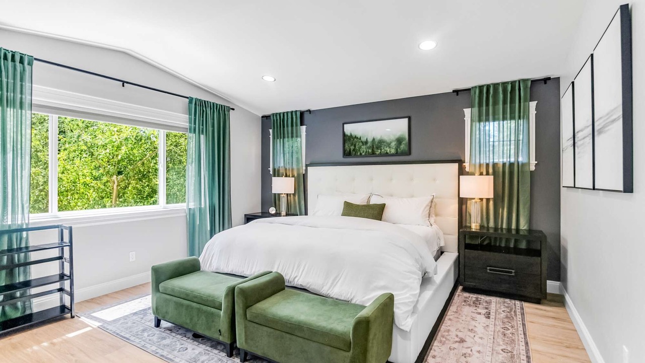 Photo of Bedroom in North Juanita