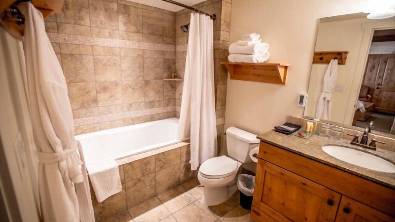 Photo of Bathroom in Kimball Junction