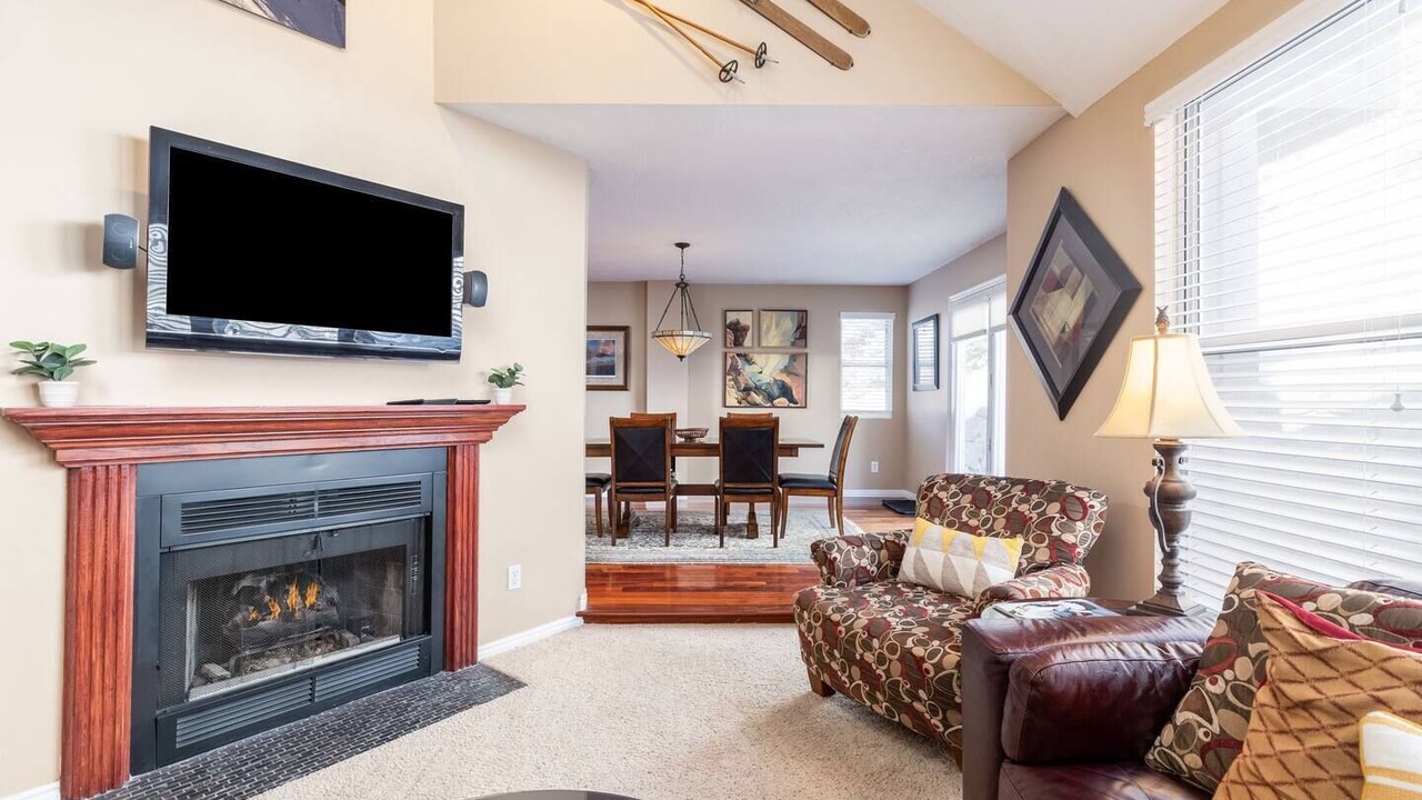 Photo of Livingroom in Cottonwood Heights
