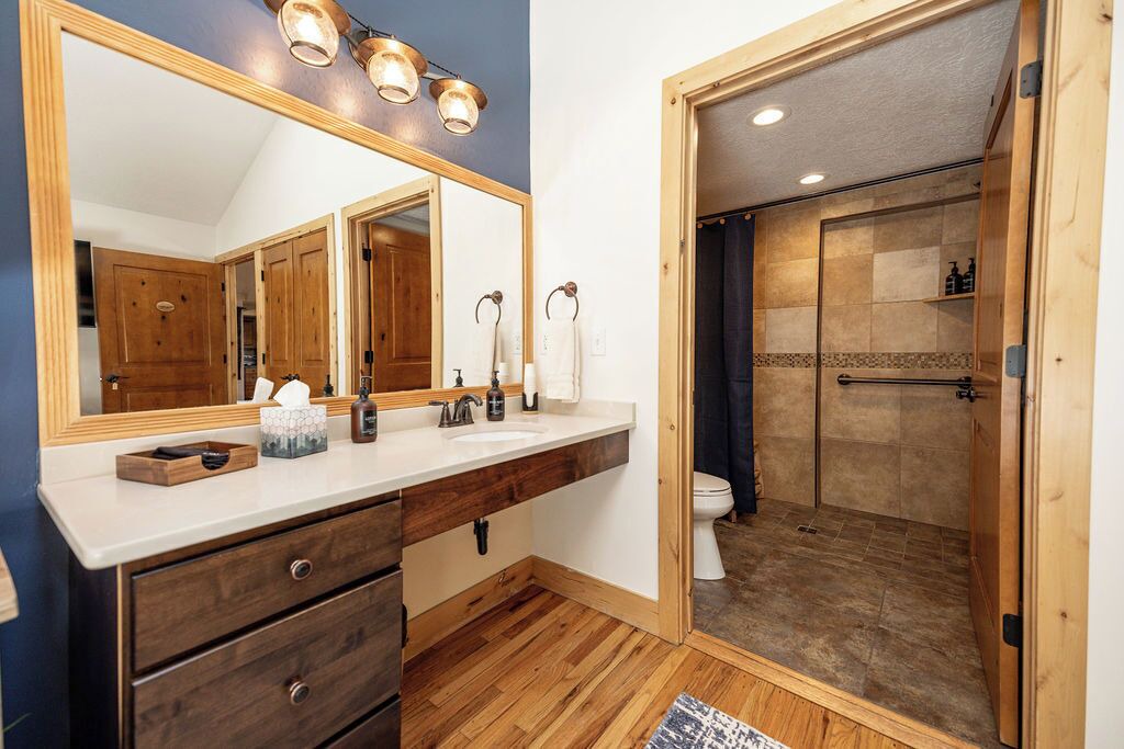 Photo of Bathroom in Holladay