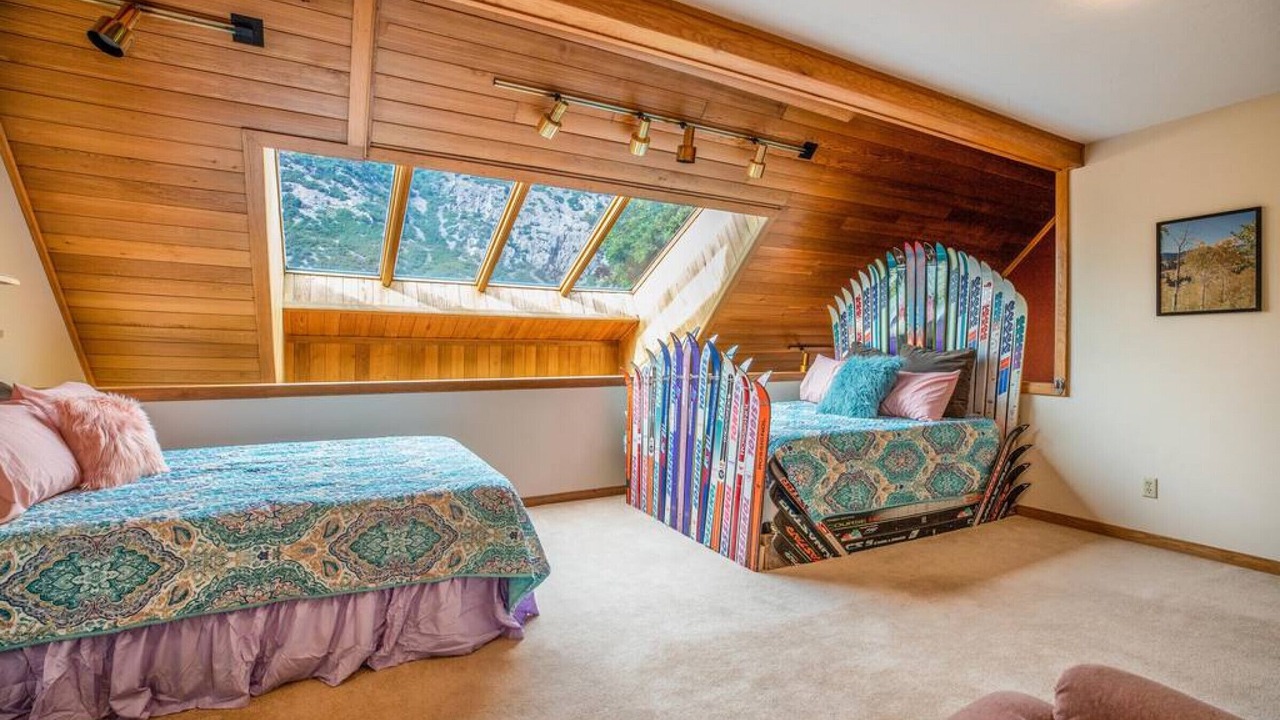 Photo of Livingroom in Granite