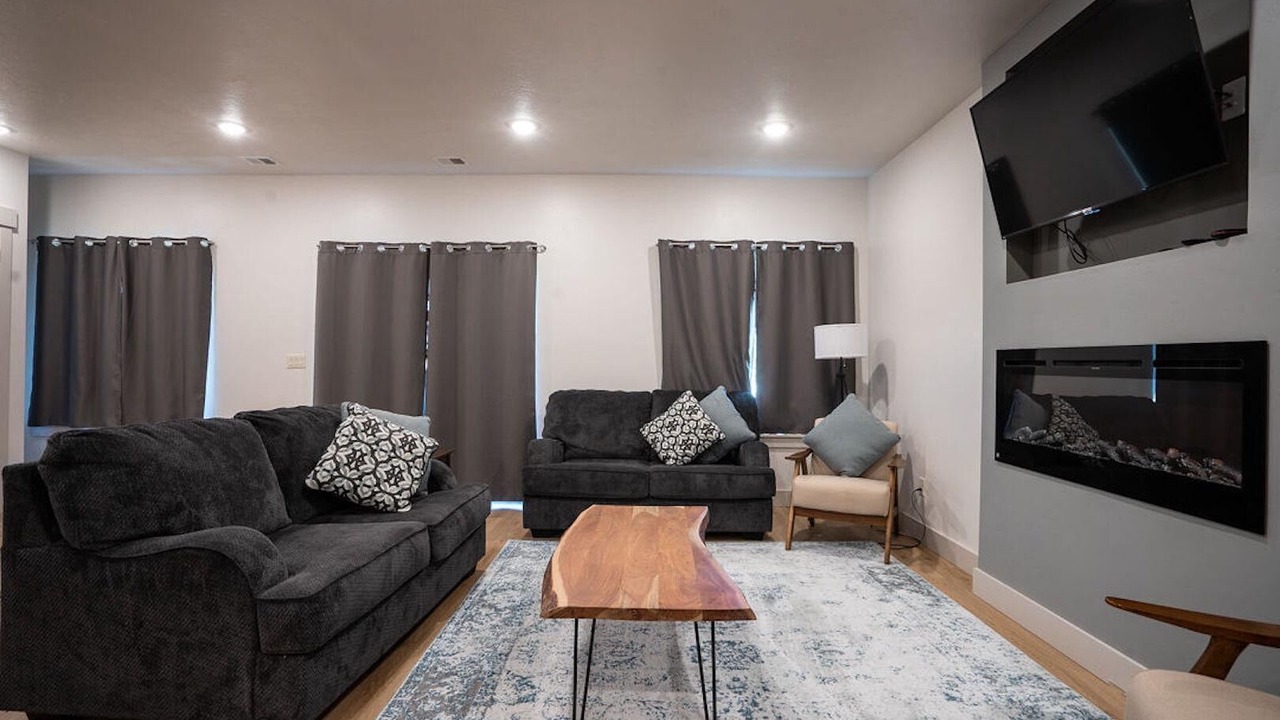 Photo of Livingroom in Garden City