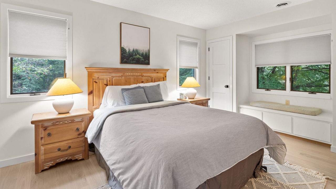Photo of Bedroom in Stowe Area