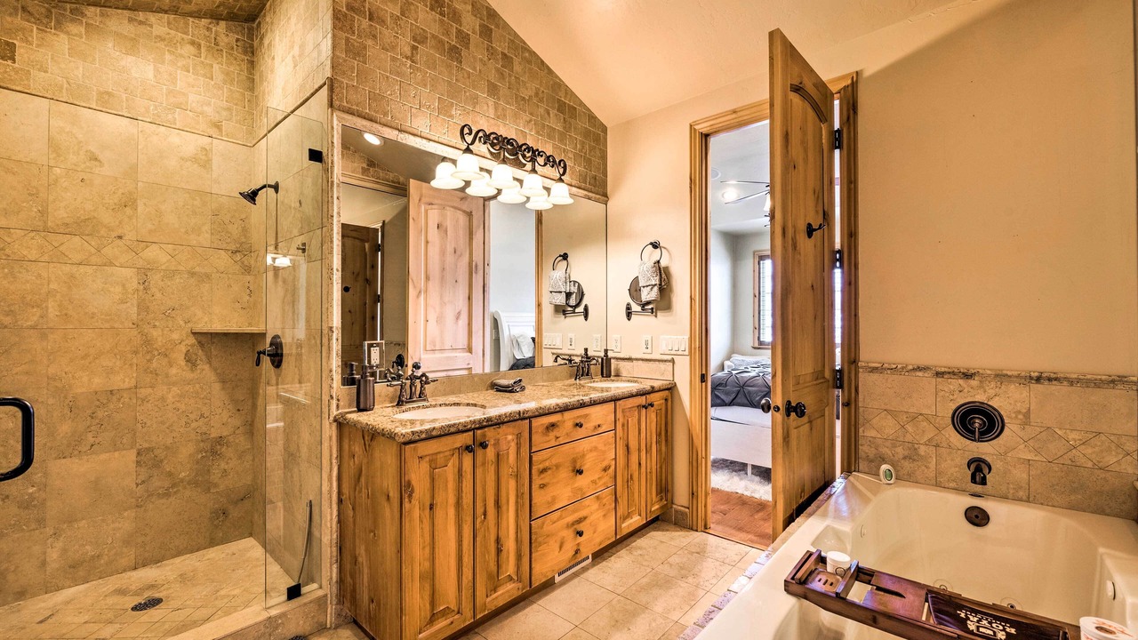 Photo of Bathroom in Canyon Links