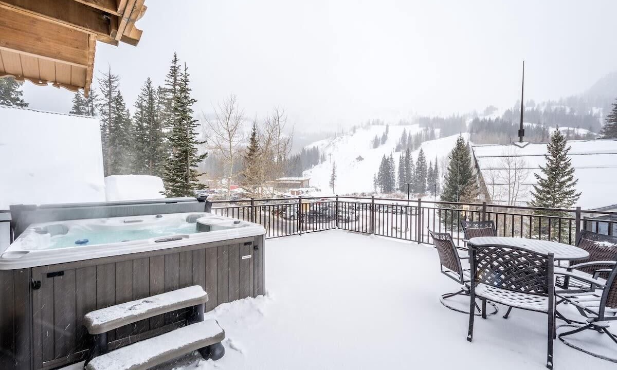 Photo of Others in Salt Lake Mountain Resorts
