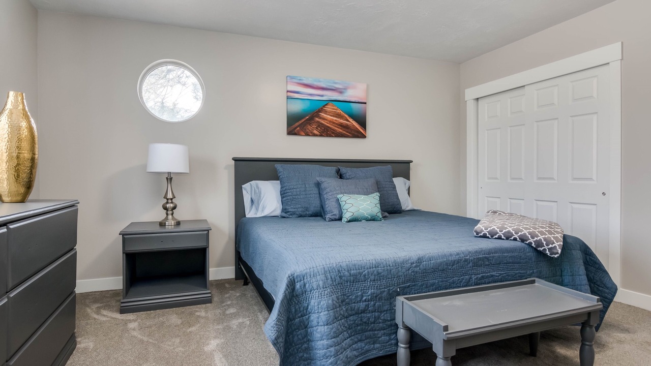Photo of Bedroom in Cottonwood Heights