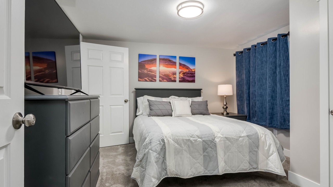 Photo of Bedroom in Cottonwood Heights