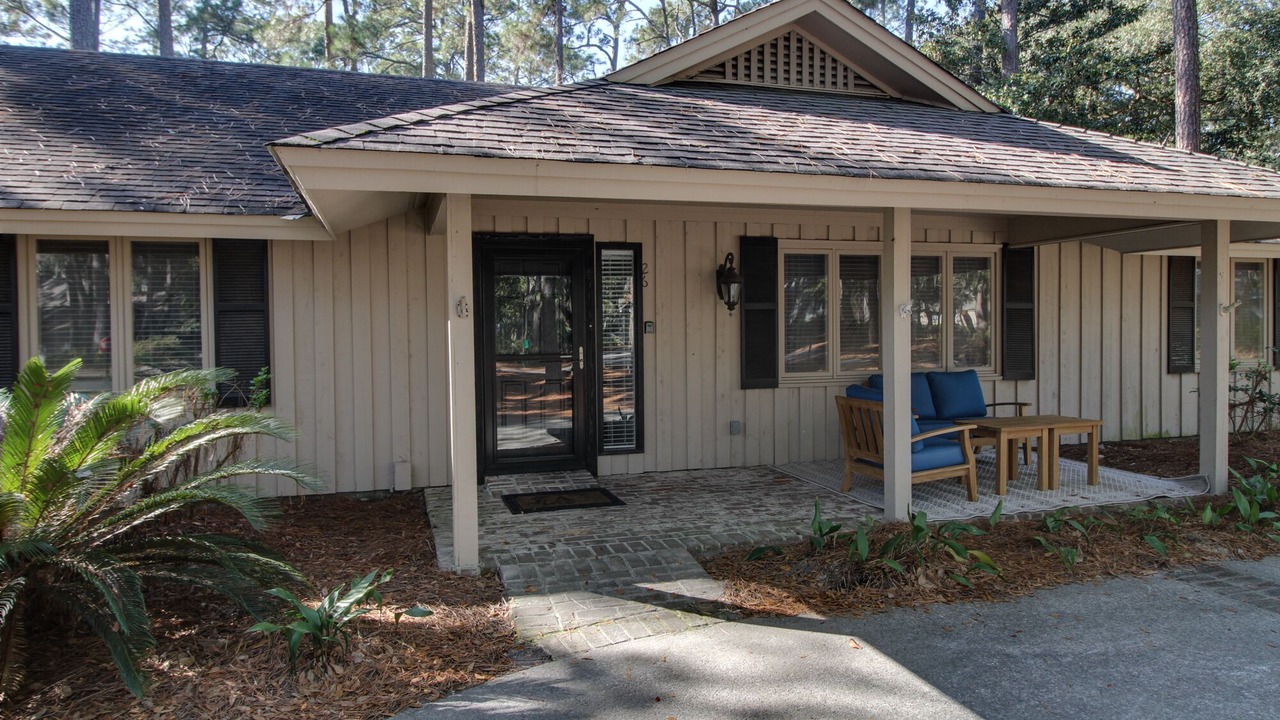 Photo of Patio Balcony in Heritage Woods