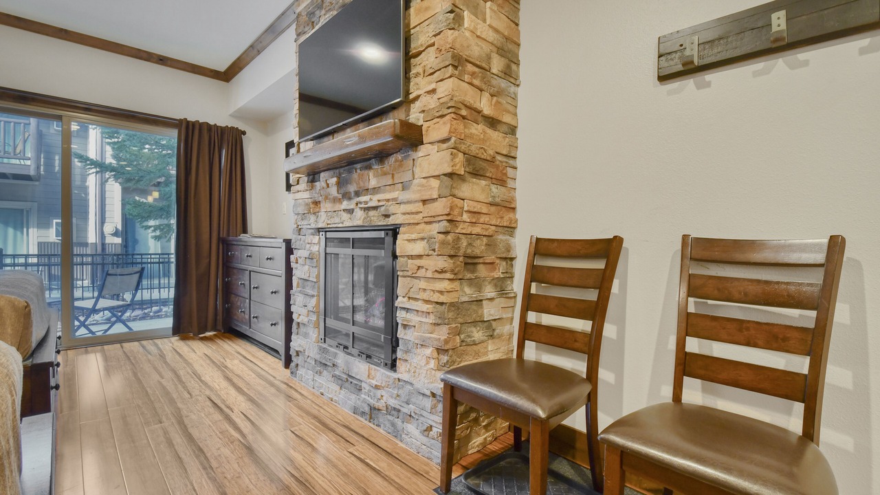 Photo of Livingroom in North Park City