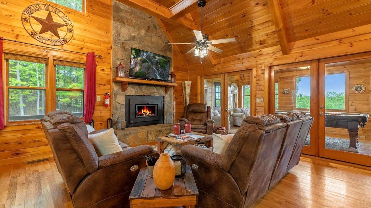 Photo of Bedroom in My Mountain