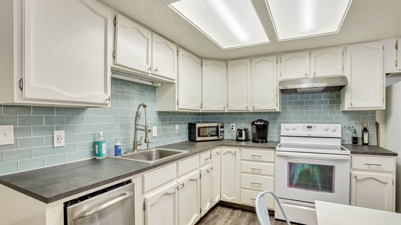 Photo of Kitchen in Cottonwood Heights