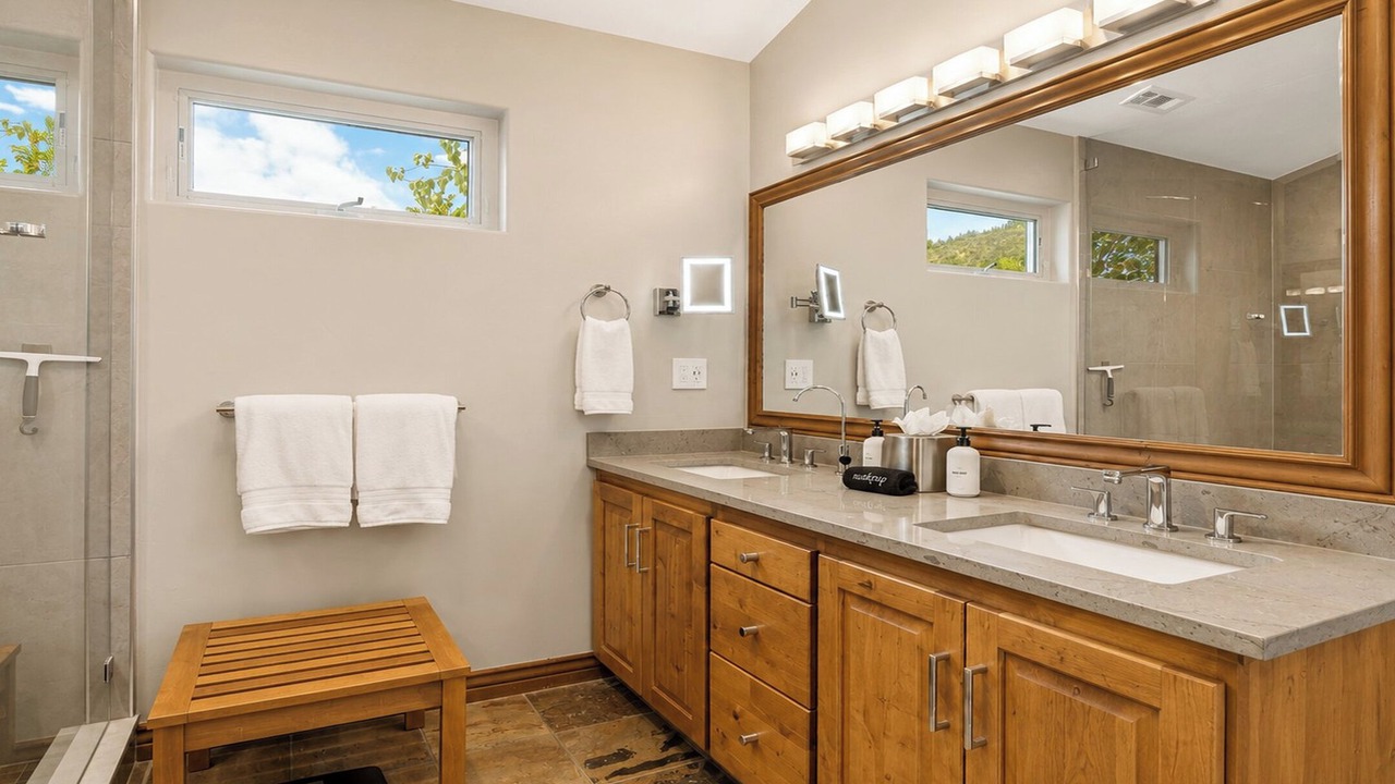 Photo of Bathroom in Bear Hollow Village