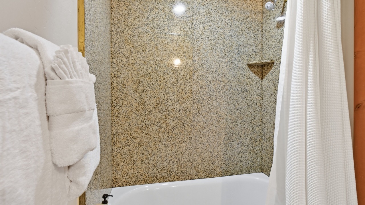 Photo of Bathroom in Midway