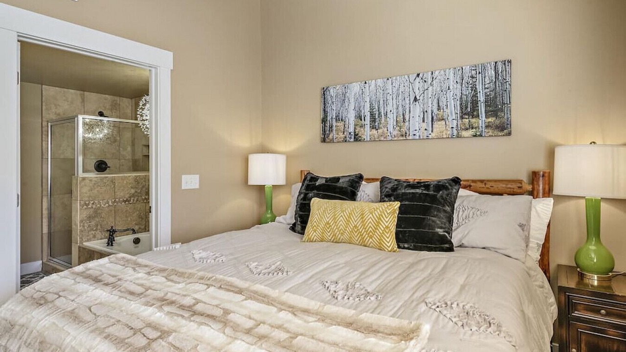 Photo of Bedroom in Bear Hollow Village