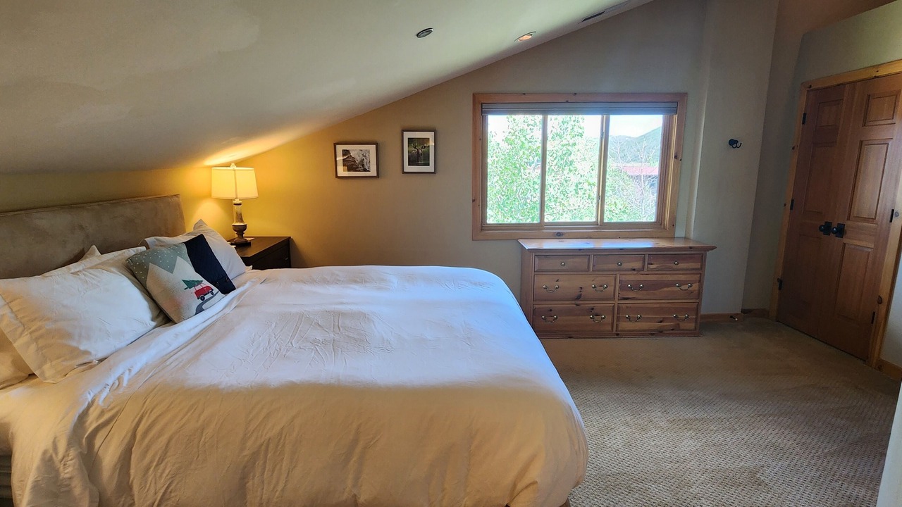 Photo of Bedroom in Deer Valley