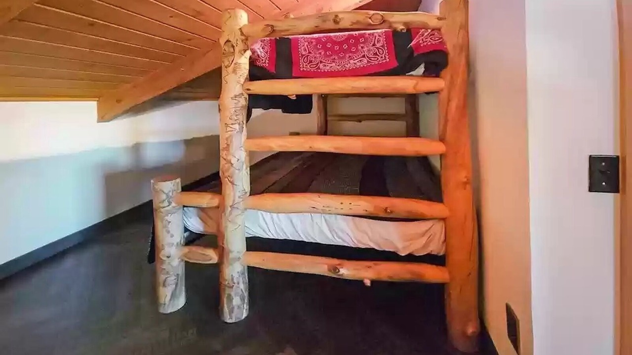 Photo of Bedroom in Lewis