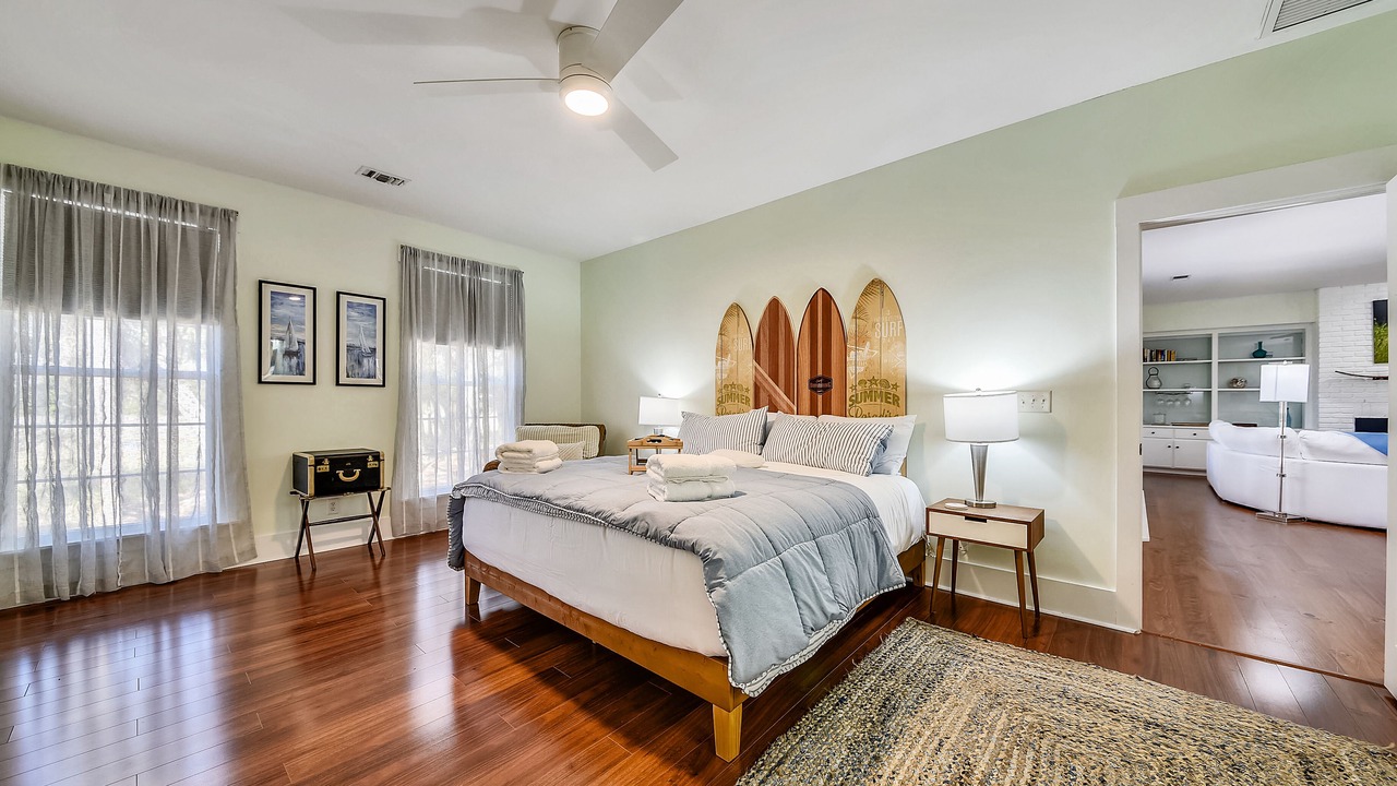 Photo of Bedroom in Melrose on the Beach