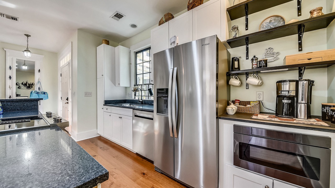 Photo of Kitchen in Melrose on the Beach