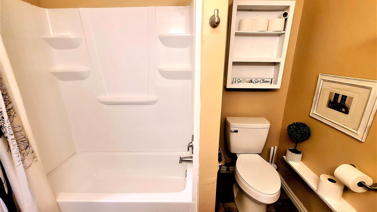 Photo of Bathroom in Cottonwood Heights