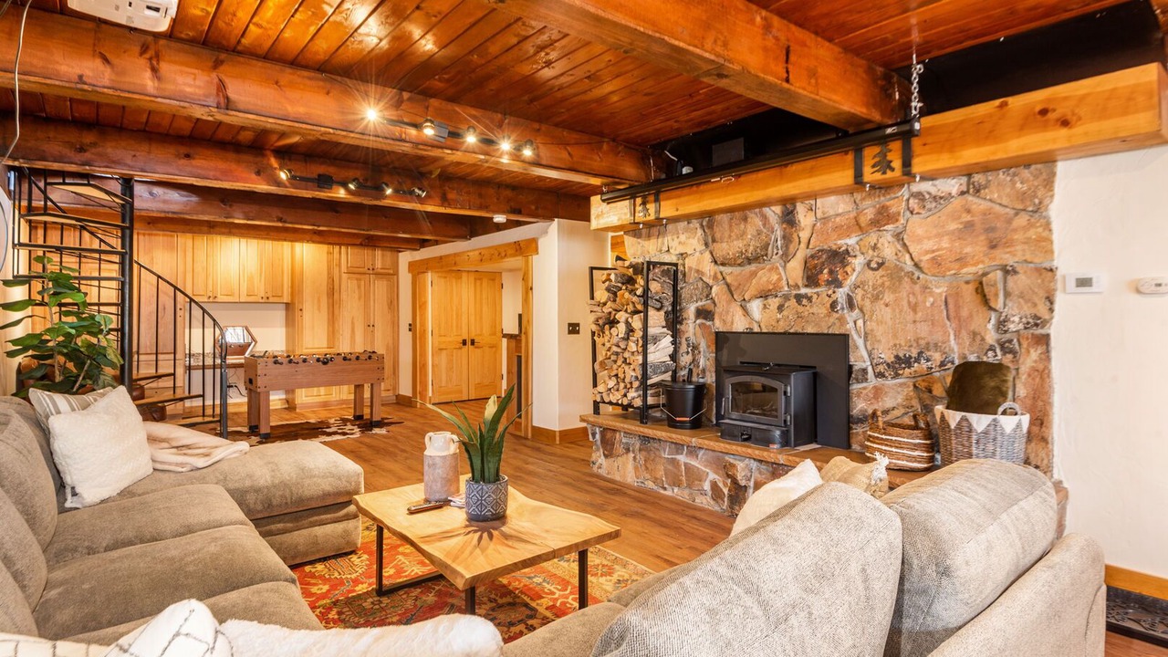 Photo of Bedroom in Sundance