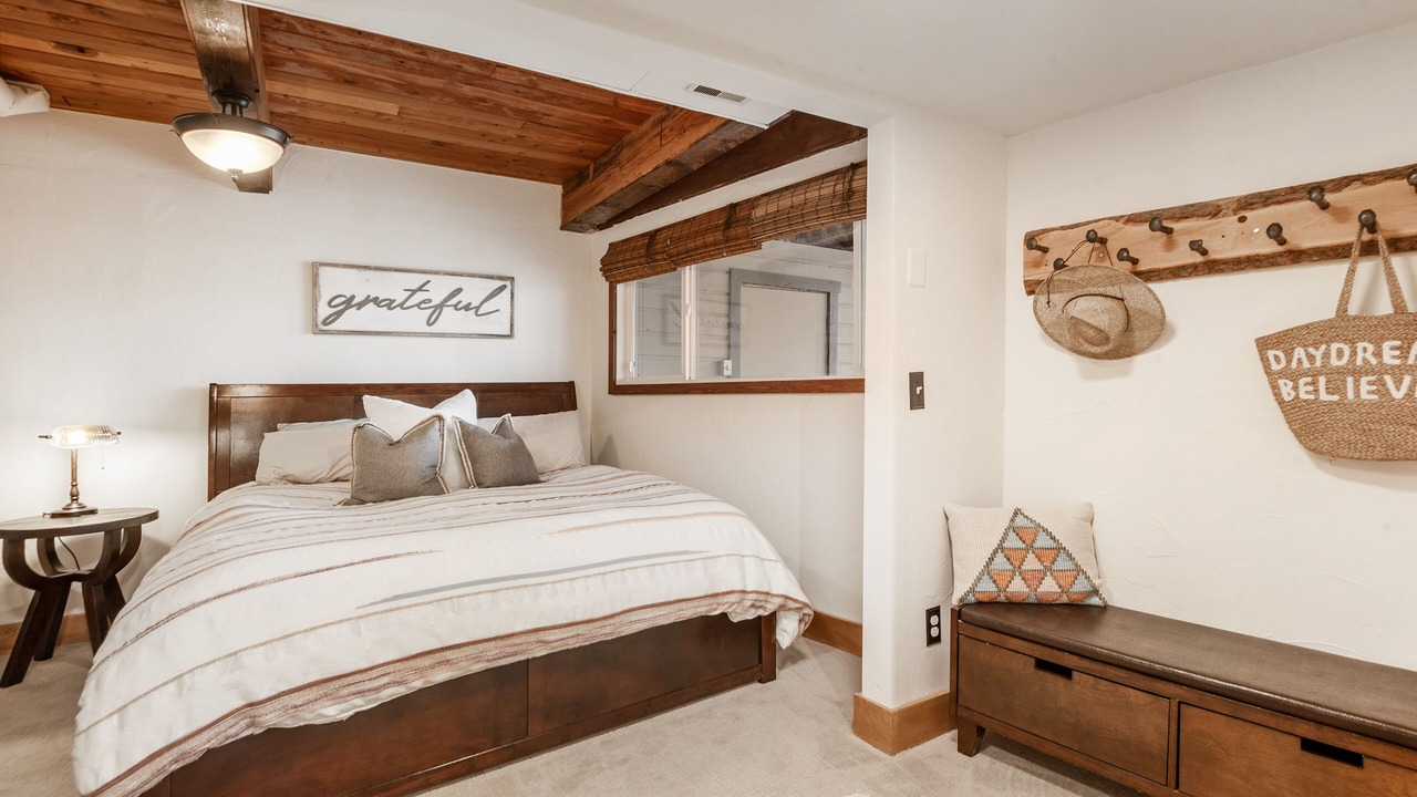Photo of Bedroom in Sundance