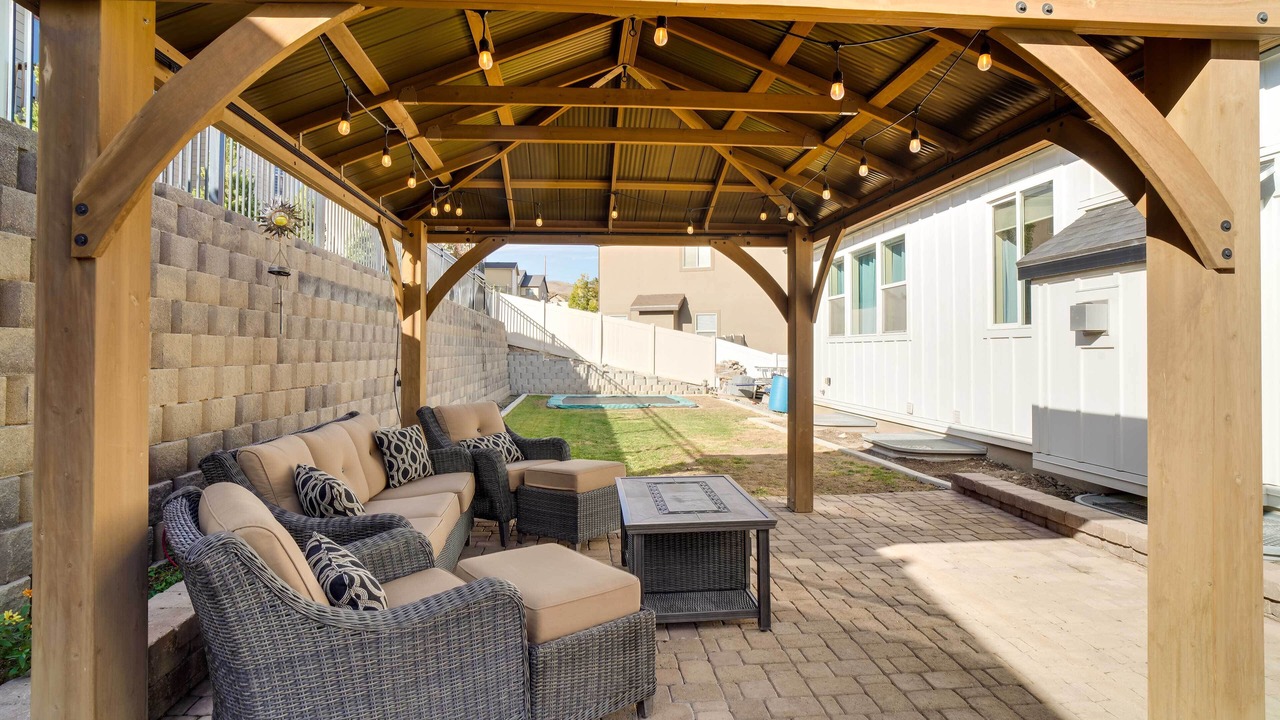Photo of Patio Balcony in Saratoga Springs