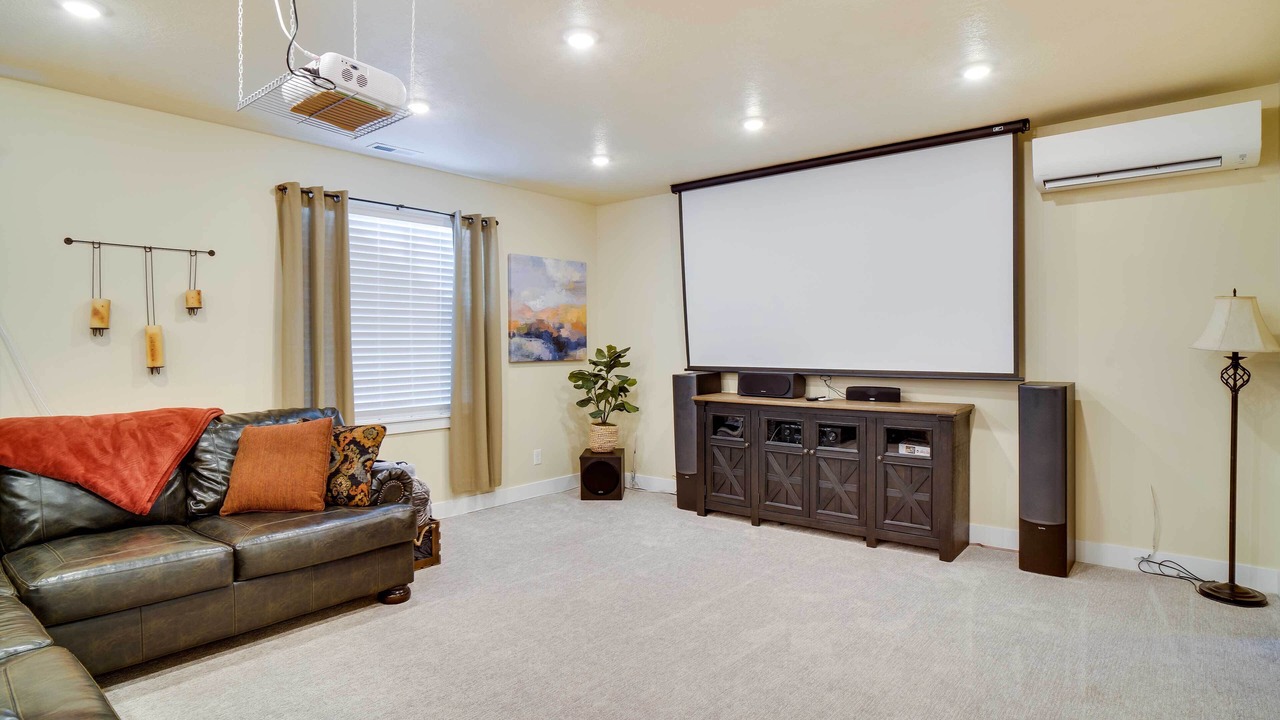Photo of Bedroom in Saratoga Springs