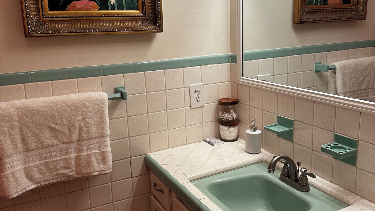 Photo of Bathroom in Paris