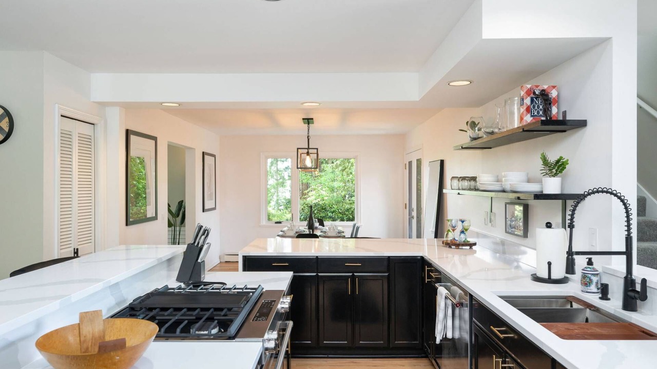 Photo of Kitchen in Lake Forest Park