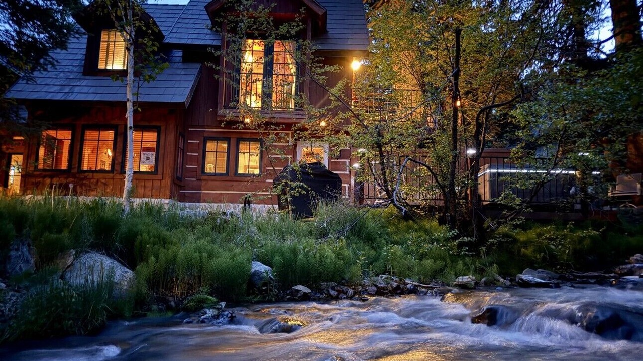 Photo of Others in Sundance