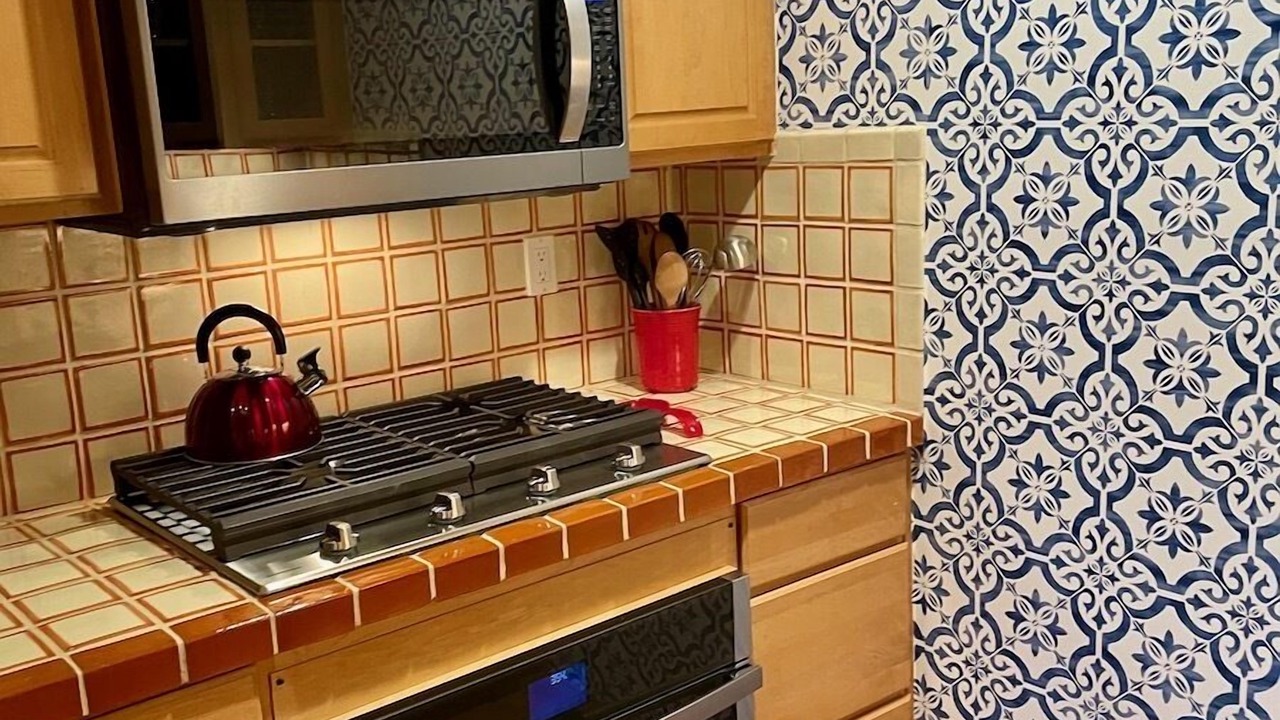 Photo of Kitchen in Northeast Santa Fe