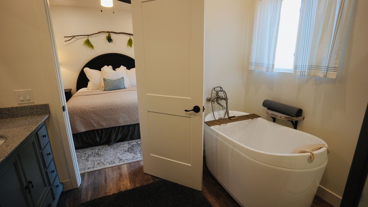 Photo of Bathroom in Valley Center