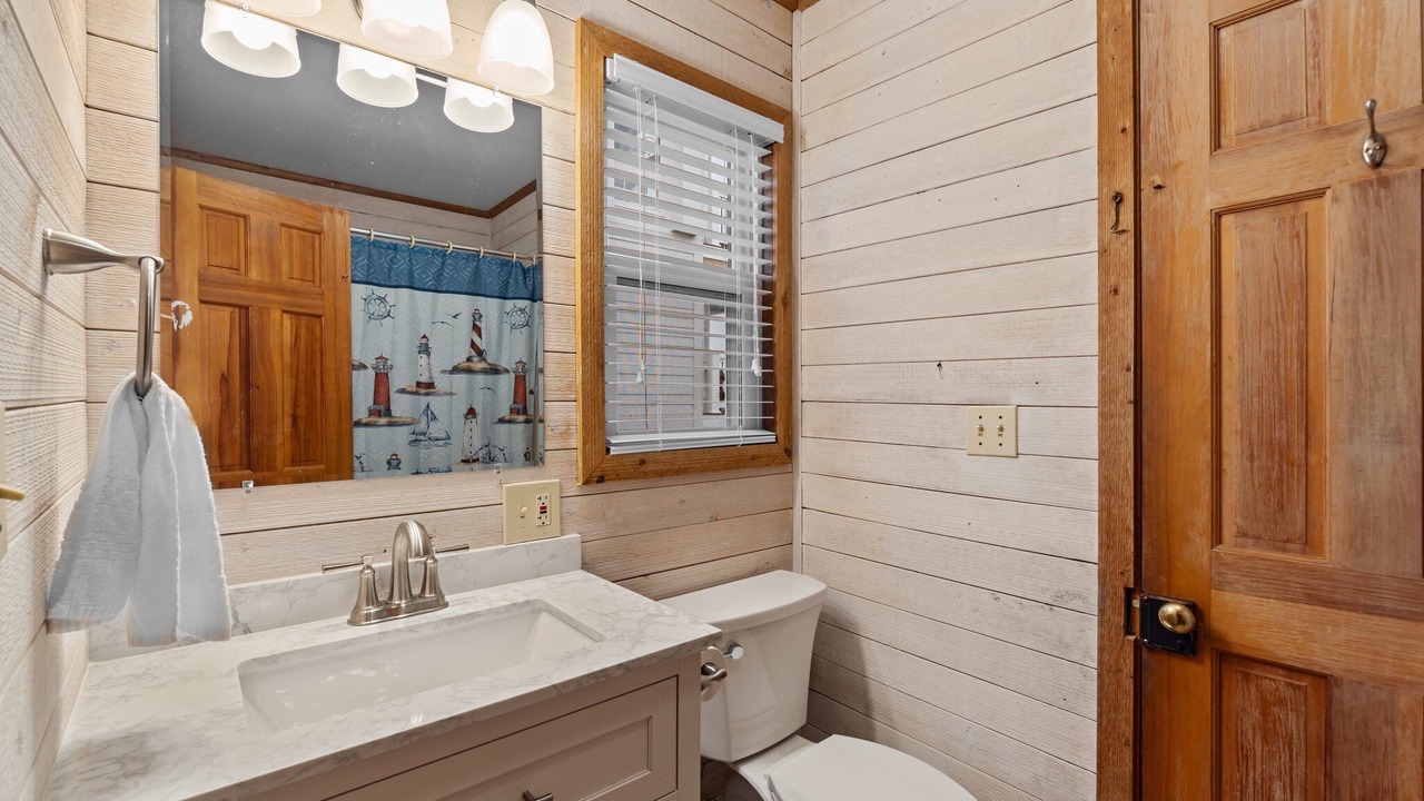 Photo of Bathroom in Carolina Dunes