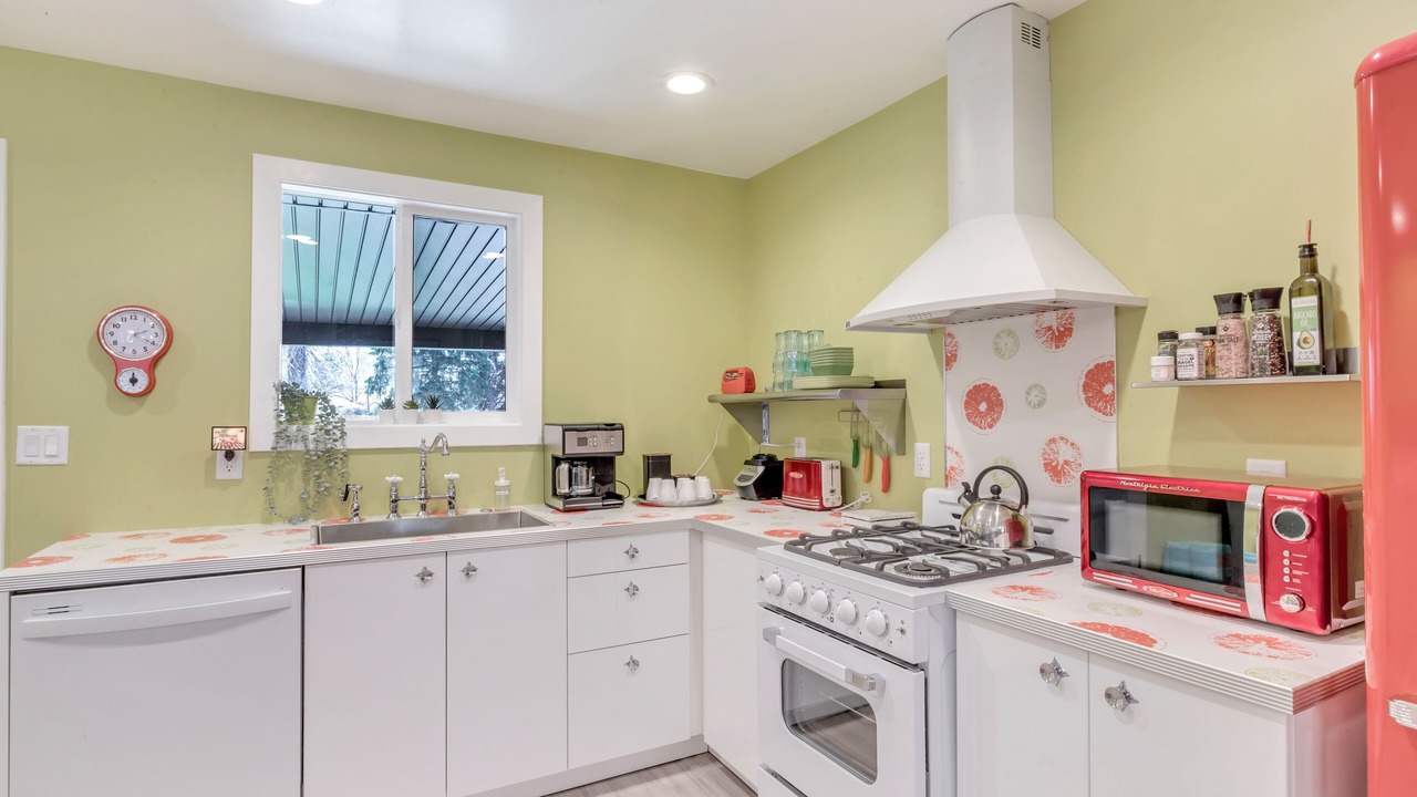 Photo of Kitchen in East Millcreek