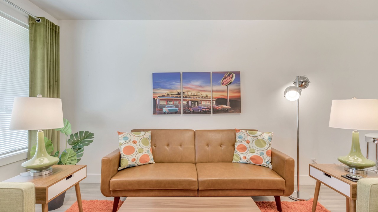 Photo of Livingroom in East Millcreek