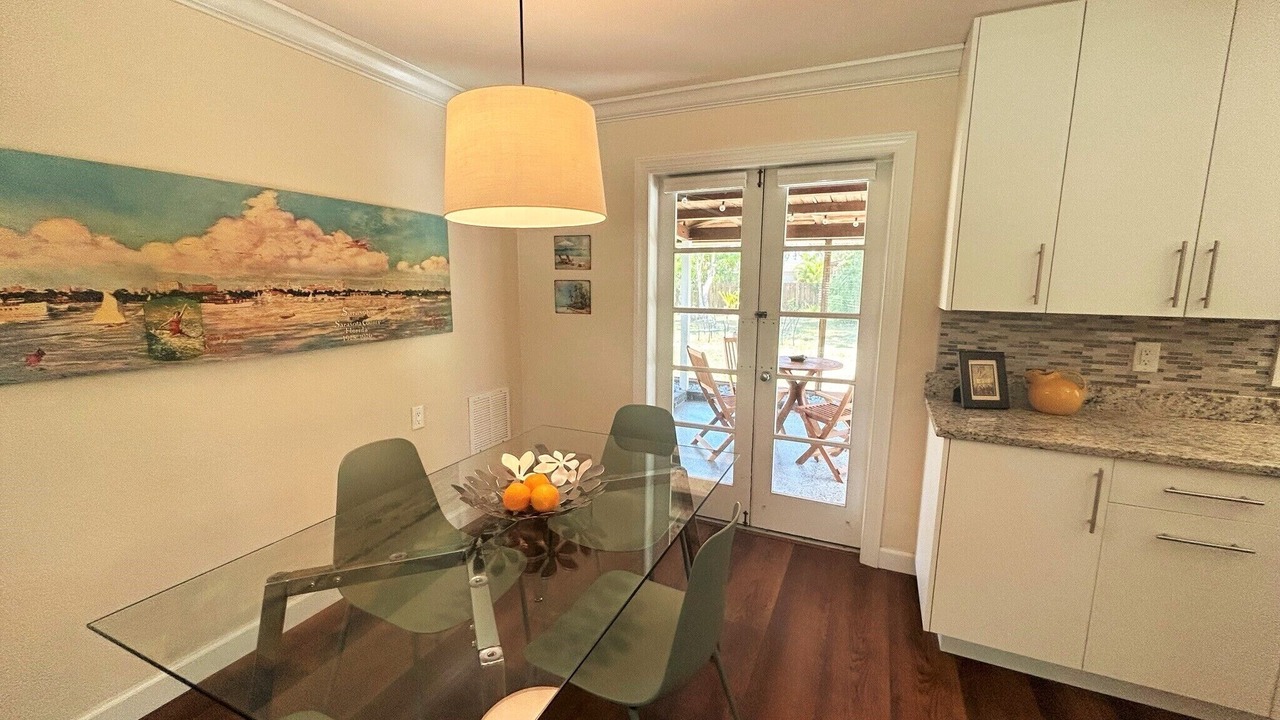 Photo of Livingroom in Alta Vista