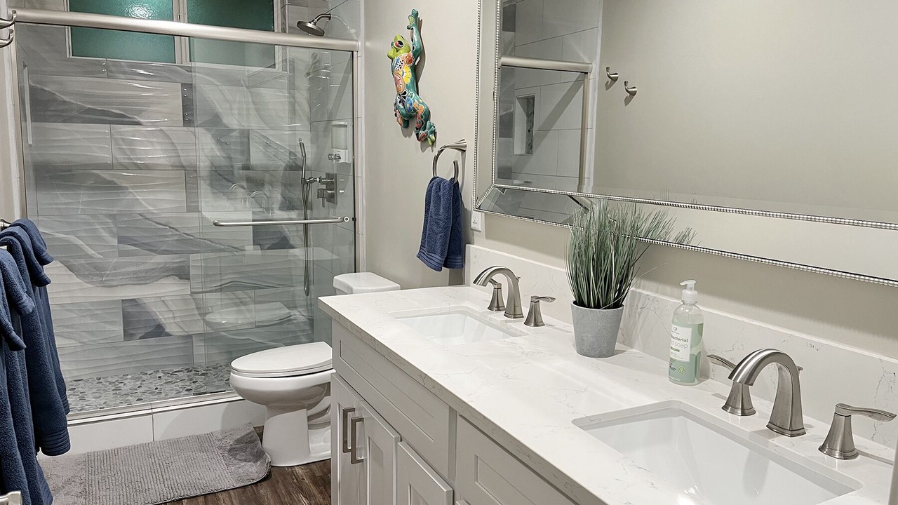 Photo of Bathroom in Greenehaven