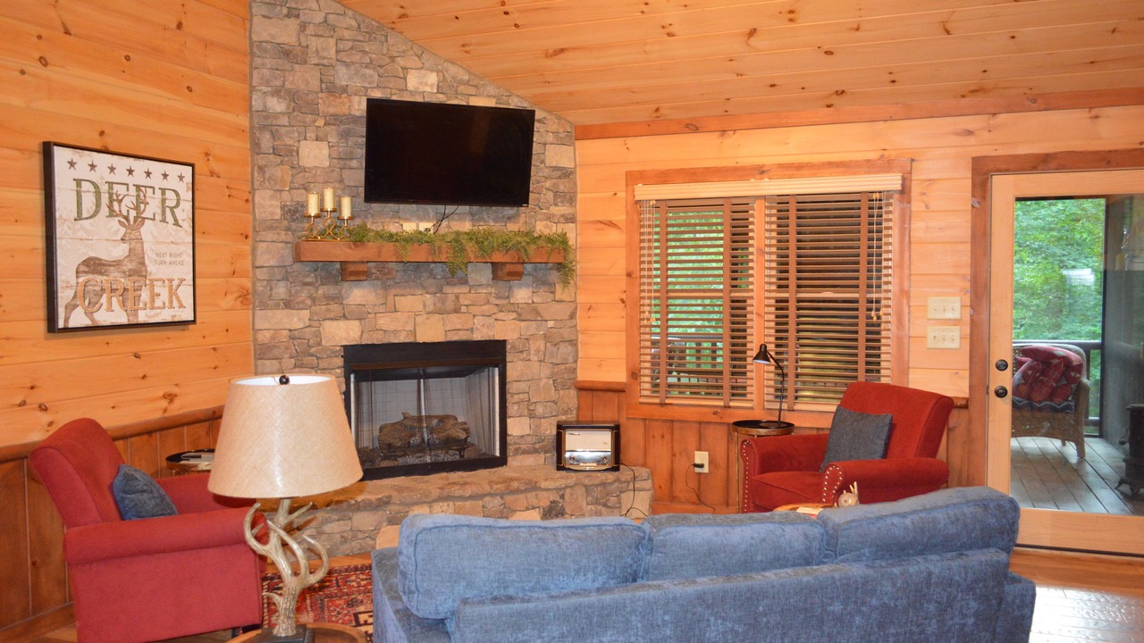 Photo of Livingroom in Morganton