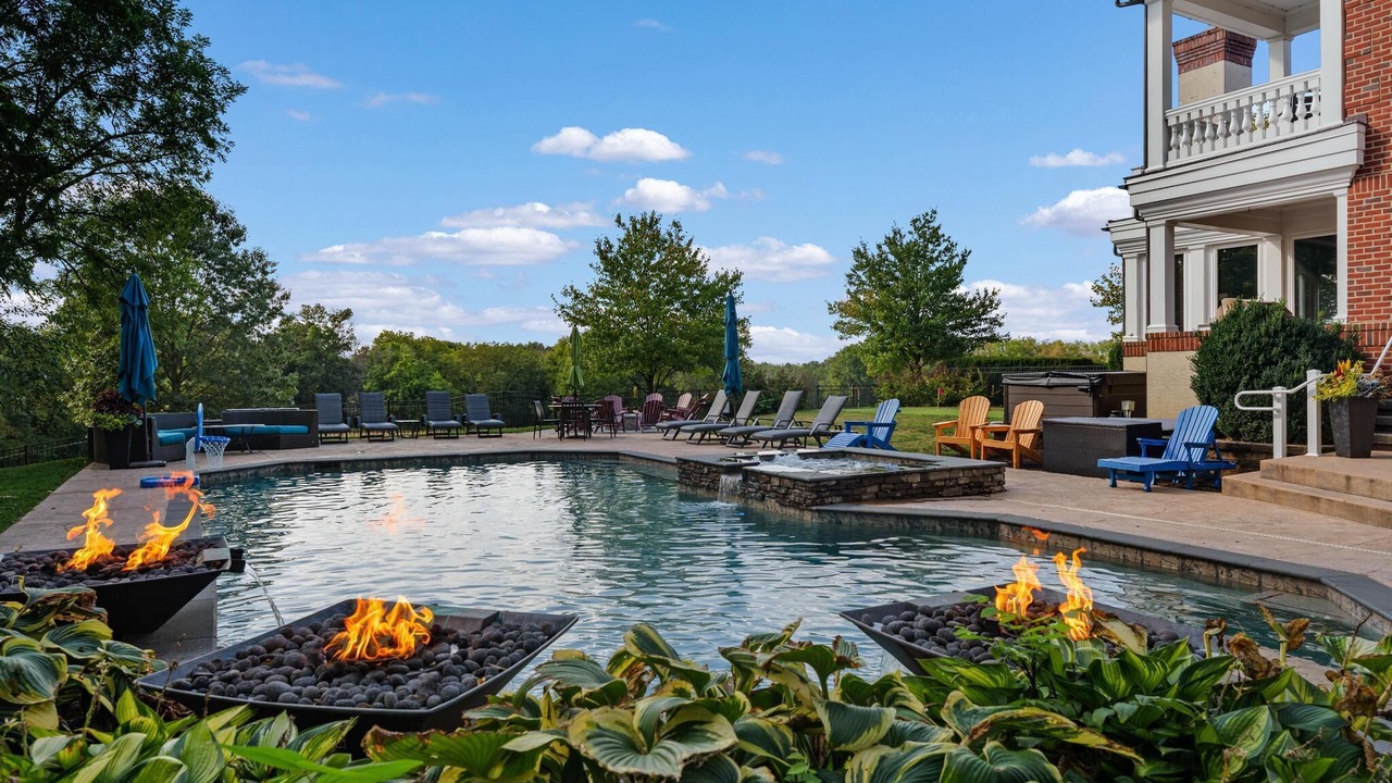 Photo of Outdoor in Mount Joy
