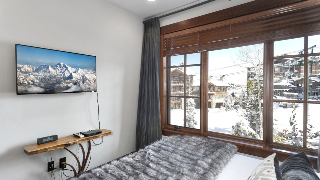 Photo of Bedroom in Empire Pass