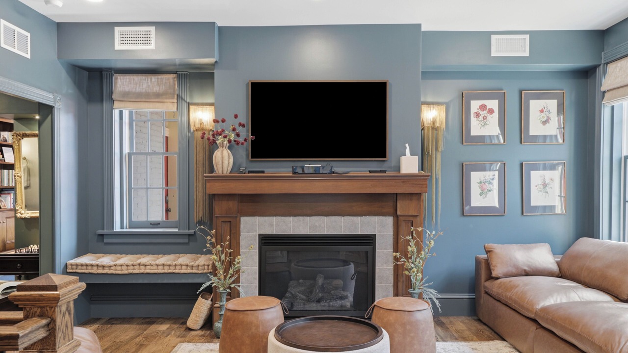 Photo of Livingroom in Lancaster