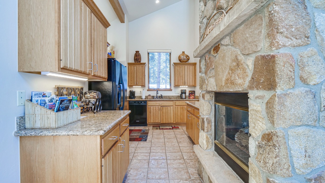 Photo of Kitchen in Warrior's Mark West