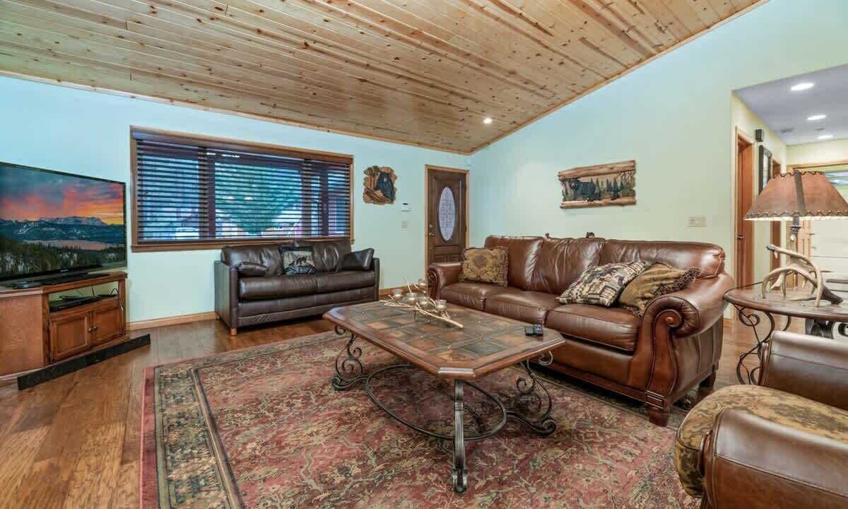 Photo of Others in Summit Estates
