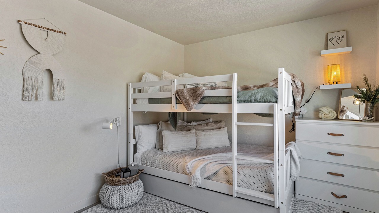 Photo of Bedroom in Kearns