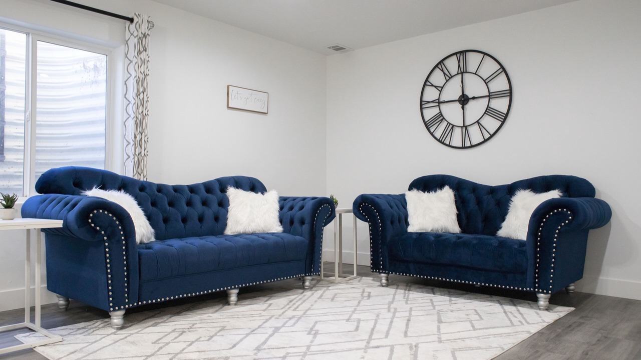 Photo of Livingroom in Eagle Mountain