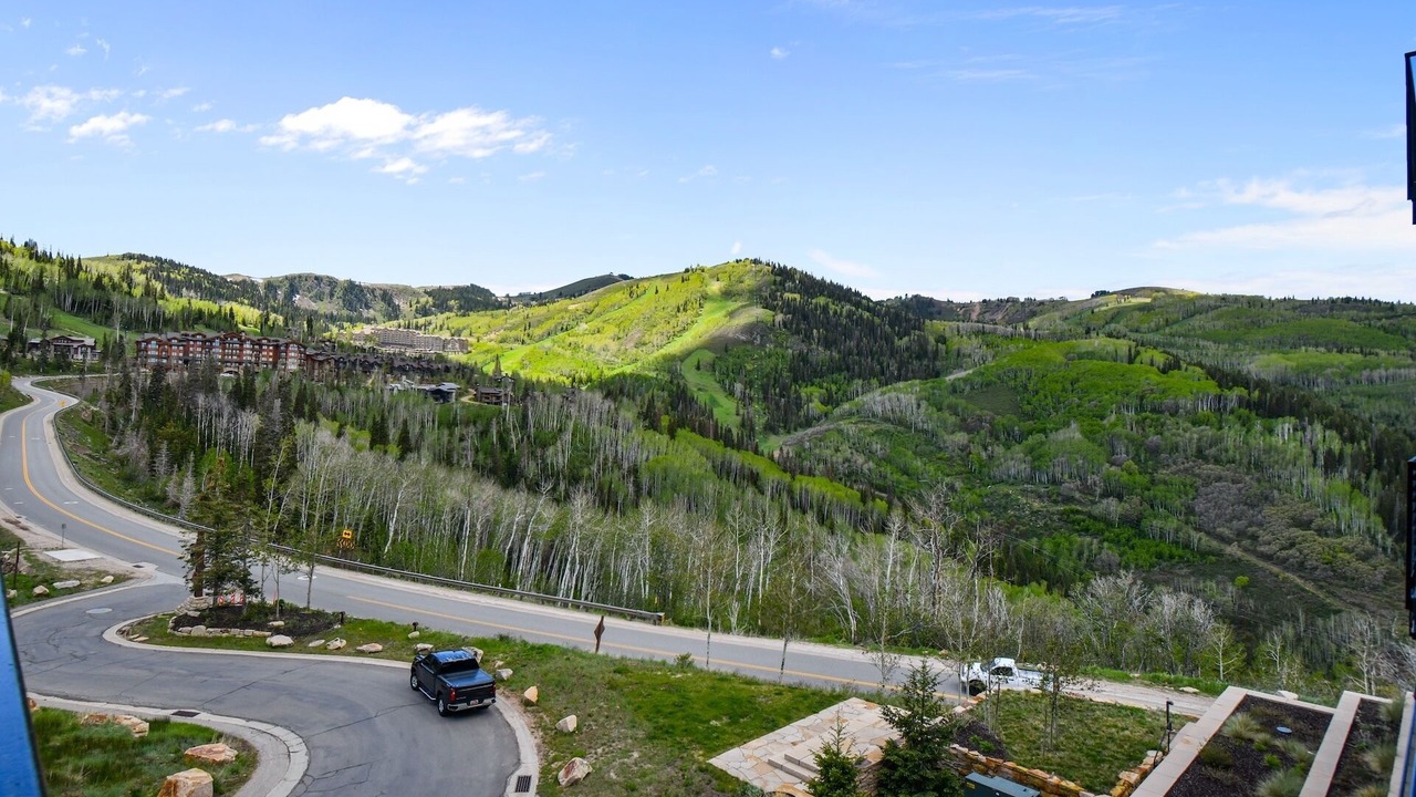 Photo of Others in Empire Pass