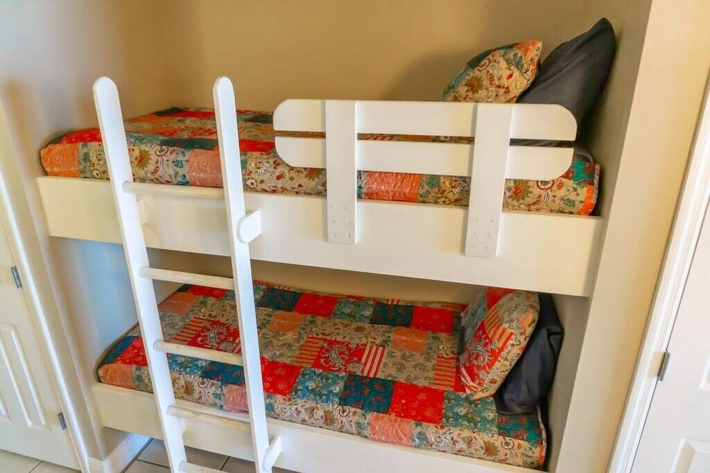 Photo of Bedroom in Miramar Beach