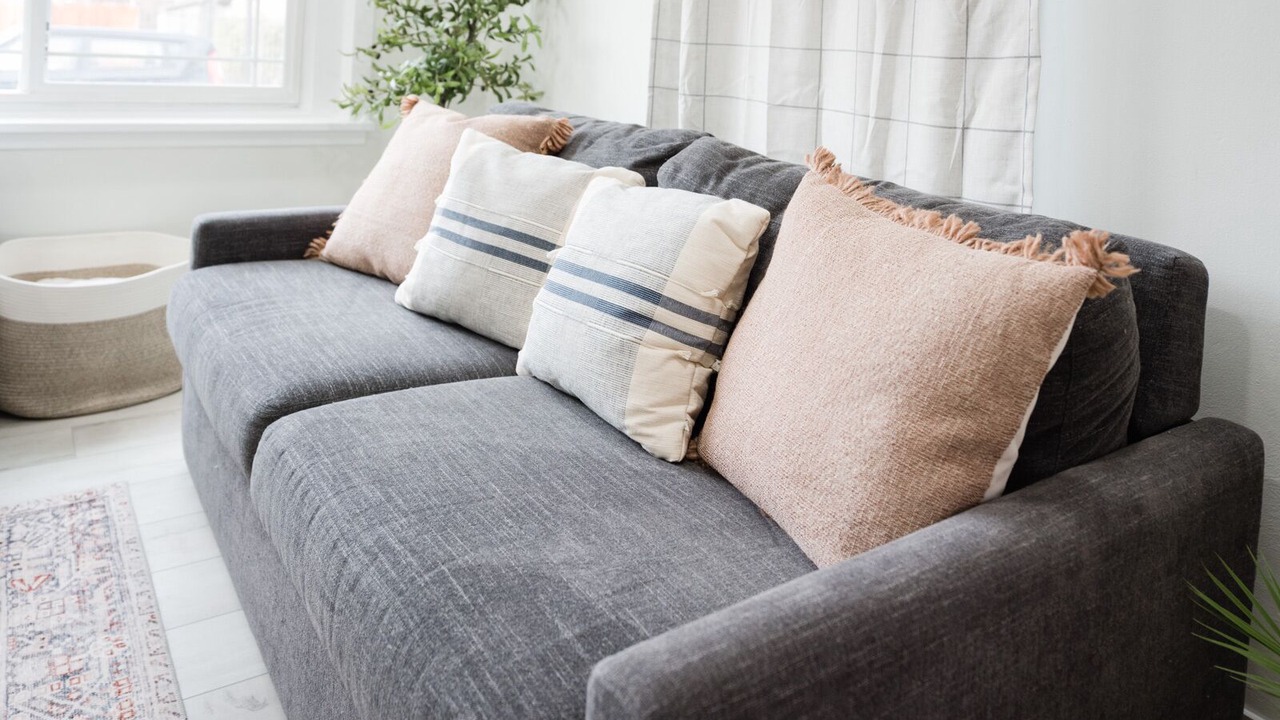 Photo of Livingroom in Central City